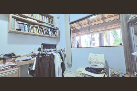 Casa à venda com 1000m², 5 quartos e 3 vagasQuarto 1