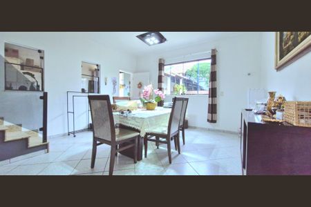 Casa à venda com 1000m², 5 quartos e 3 vagasSala 2