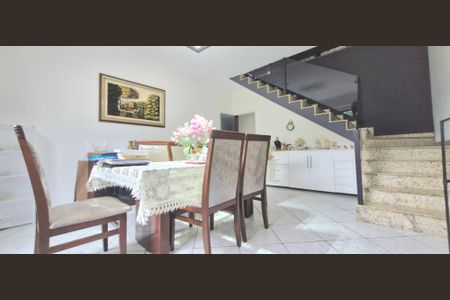 Casa à venda com 1000m², 5 quartos e 3 vagasSala 2