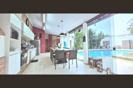 Casa à venda com 1000m², 5 quartos e 3 vagasCozinha e Área gourmet