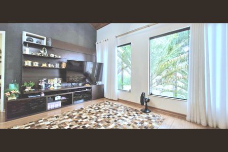 Casa à venda com 1000m², 5 quartos e 3 vagasSala 3