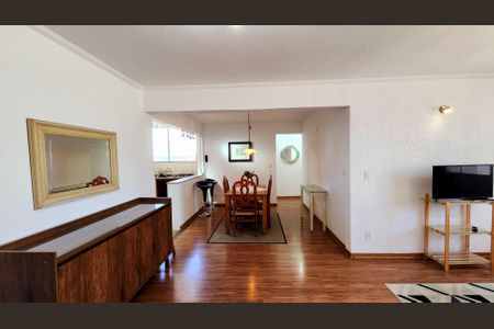 Apartamento para alugar com 93m², 3 quartos e 1 vaga Apartamento para alugar com 93m², 3 quartos e 1 vagaSala