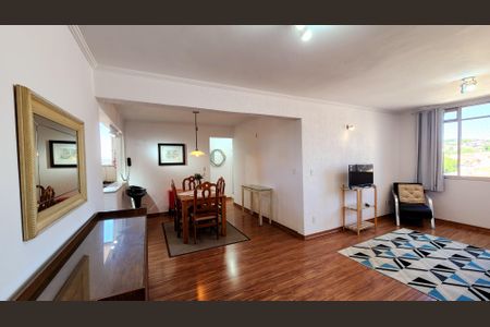 Apartamento para alugar com 93m², 3 quartos e 1 vaga Apartamento para alugar com 93m², 3 quartos e 1 vagaSala