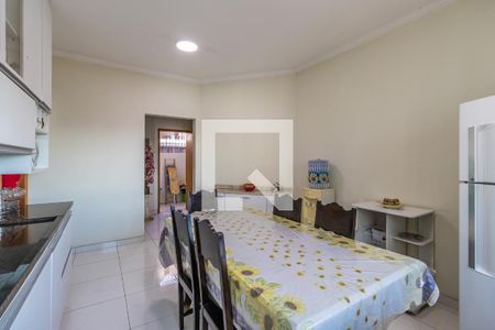 Casa para alugar com 120m², 3 quartos e 2 vagas