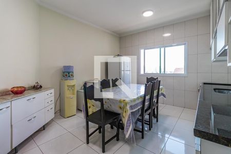 Casa para alugar com 120m², 3 quartos e 2 vagas