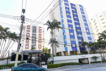 Apartamento para alugar com 76m², 3 quartos e 1 vagaFachada