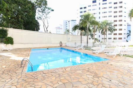 Apartamento para alugar com 76m², 3 quartos e 1 vagaÁrea comum - Piscina