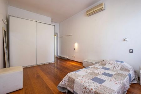 Apartamento para alugar com 158m², 3 quartos e 2 vagasQuarto 2