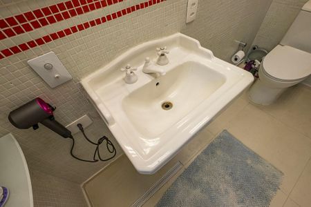 Apartamento para alugar com 158m², 3 quartos e 2 vagasBanheiro da Suíte