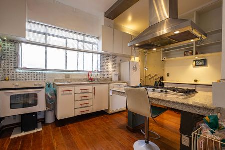 Apartamento para alugar com 158m², 3 quartos e 2 vagasCozinha