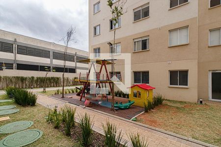 Apartamento para alugar com 33m², 2 quartos e sem vaga Apartamento para alugar com 33m², 2 quartos e sem vagaÁrea comum - Playground