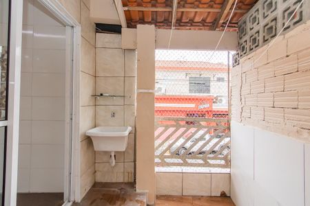 Casa para alugar com 70m², 2 quartos e sem vaga Casa para alugar com 70m², 2 quartos e sem vagaÁrea de Serviço