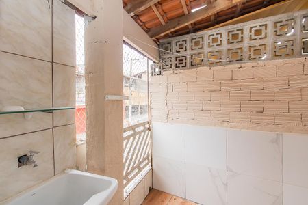 Casa para alugar com 70m², 2 quartos e sem vaga Casa para alugar com 70m², 2 quartos e sem vagaÁrea de Serviço