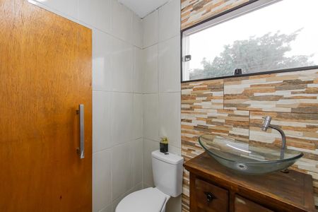 Casa para alugar com 70m², 2 quartos e sem vaga Casa para alugar com 70m², 2 quartos e sem vagaBanheiro