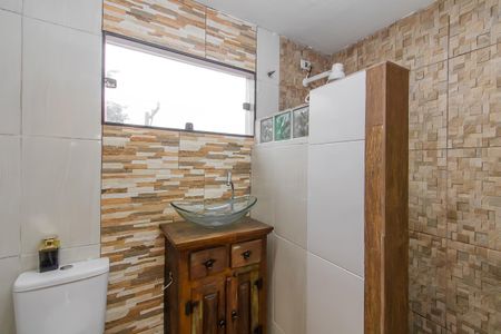 Casa para alugar com 70m², 2 quartos e sem vaga Casa para alugar com 70m², 2 quartos e sem vagaBanheiro