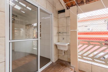 Casa para alugar com 70m², 2 quartos e sem vaga Casa para alugar com 70m², 2 quartos e sem vagaÁrea de Serviço