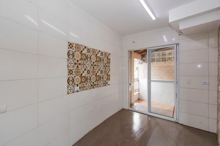 Casa para alugar com 70m², 2 quartos e sem vaga Casa para alugar com 70m², 2 quartos e sem vagaSala