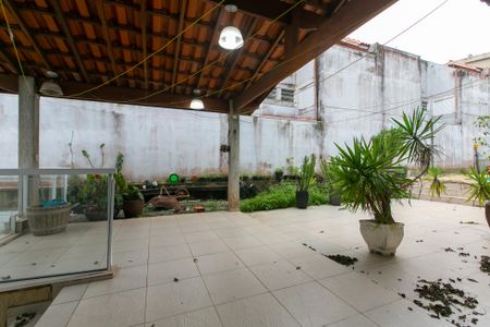 Casa à venda com 600m², 5 quartos e 4 vagasÁrea Externa