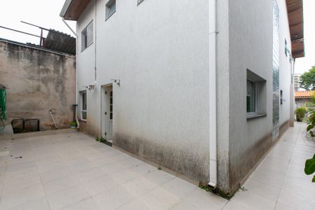 Casa à venda com 600m², 5 quartos e 4 vagasCorredor