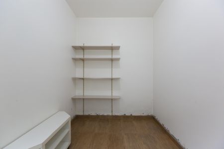 Casa à venda com 600m², 5 quartos e 4 vagasQuarto 4