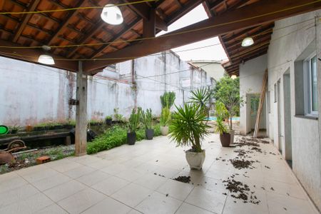 Casa à venda com 600m², 5 quartos e 4 vagasÁrea Externa