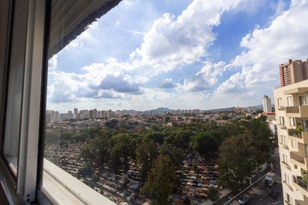 Apartamento à venda com 40m², 2 quartos e sem vaga Apartamento à venda com 40m², 2 quartos e sem vagaVista da Janela do Quarto 2