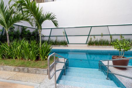 Apartamento à venda com 40m², 2 quartos e sem vaga Apartamento à venda com 40m², 2 quartos e sem vagaÁrea comum - Piscina