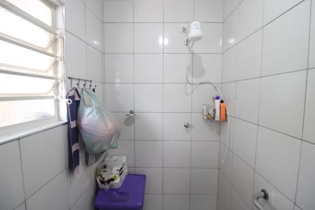 Casa à venda com 163m², 5 quartos e 1 vagaÁrea de Serviço - Banheiro