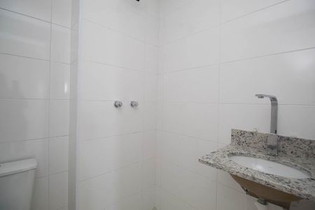 Apartamento à venda com 54m², 2 quartos e 1 vagaBanheiro Social