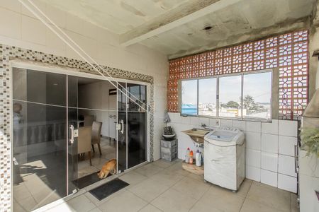 Casa à venda com 250m², 8 quartos e sem vaga Casa à venda com 250m², 8 quartos e sem vagaArea de serviço da casa 3