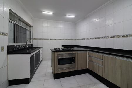 Casa à venda com 250m², 8 quartos e sem vagaCasa 1 - Cozinha