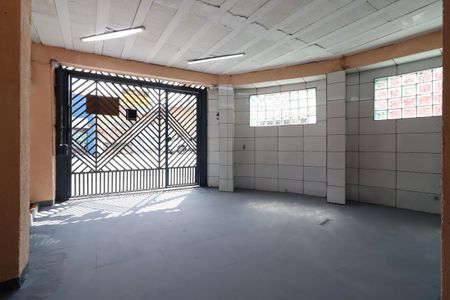 Casa à venda com 250m², 8 quartos e sem vagaGaragem