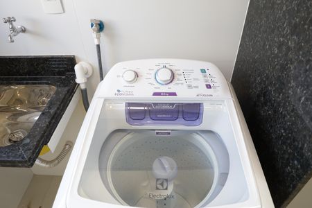 Apartamento para alugar com 64m², 2 quartos e 1 vagaÁrea de Serviço