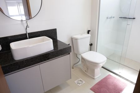 Apartamento para alugar com 64m², 2 quartos e 1 vagaBanheiro da Suíte