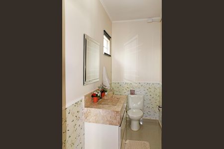 Casa de condomínio para alugar com 141m², 3 quartos e 1 vagaLavabo