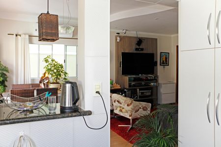 Casa de condomínio para alugar com 141m², 3 quartos e 1 vagaCozinha