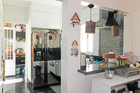 Casa de condomínio para alugar com 141m², 3 quartos e 1 vagaCozinha