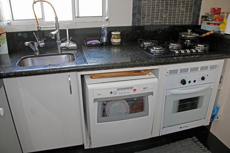 Casa de condomínio para alugar com 141m², 3 quartos e 1 vagaCozinha