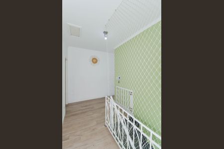 Casa à venda com 170m², 4 quartos e 3 vagas Casa à venda com 170m², 4 quartos e 3 vagasCorredor dos Dormitórios