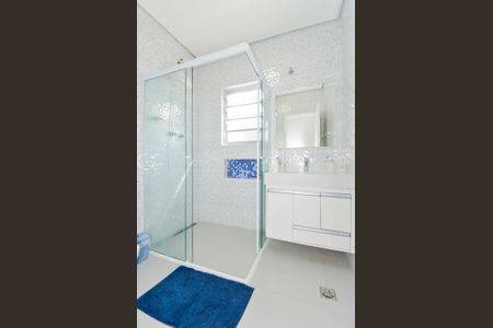 Casa à venda com 170m², 4 quartos e 3 vagas Casa à venda com 170m², 4 quartos e 3 vagasBanheiro Social