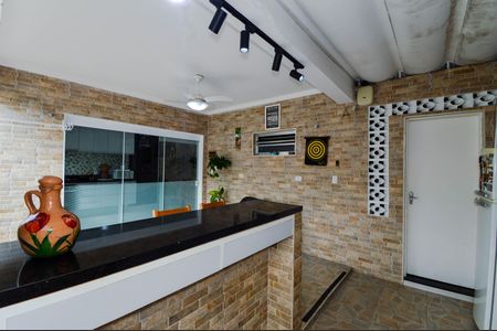 Casa à venda com 170m², 4 quartos e 3 vagas Casa à venda com 170m², 4 quartos e 3 vagasÁrea Gourmet