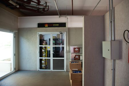 Apartamento para alugar com 65m², 2 quartos e 2 vagasÁrea comum - Mercadinho