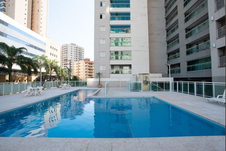 Apartamento para alugar com 65m², 2 quartos e 2 vagasÁrea comum - Piscina