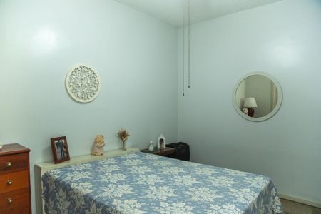 Casa à venda com 250m², 3 quartos e 1 vaga Casa à venda com 250m², 3 quartos e 1 vagaQuarto 1