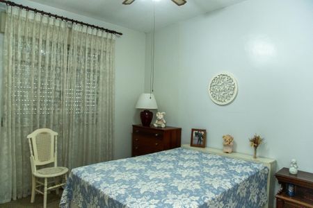 Casa à venda com 250m², 3 quartos e 1 vaga Casa à venda com 250m², 3 quartos e 1 vagaQuarto 1