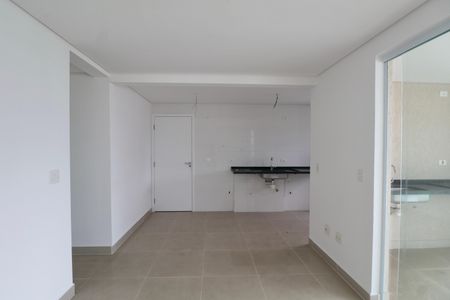 Apartamento para alugar com 80m², 2 quartos e 1 vagaSala