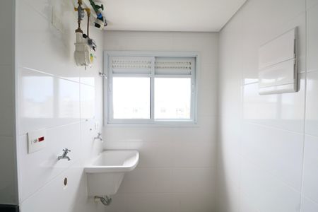 Apartamento para alugar com 80m², 2 quartos e 1 vagaÁrea de Serviço