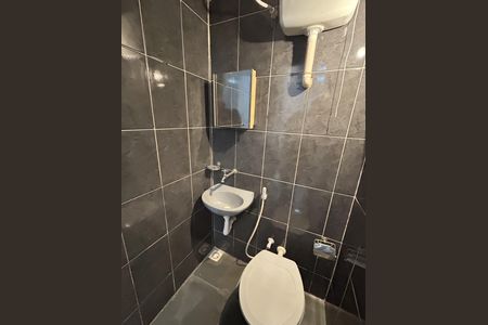 Casa para alugar com 44m², 1 quarto e sem vagaBanheiro de serviço