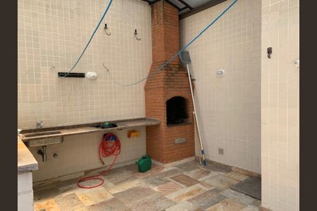 Apartamento à venda com 250m², 4 quartos e 3 vagas Apartamento à venda com 250m², 4 quartos e 3 vagasFoto 06