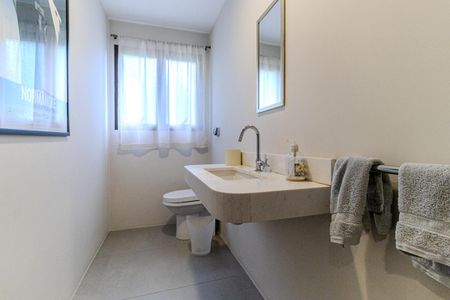Apartamento à venda com 170m², 2 quartos e 3 vagasLavabo